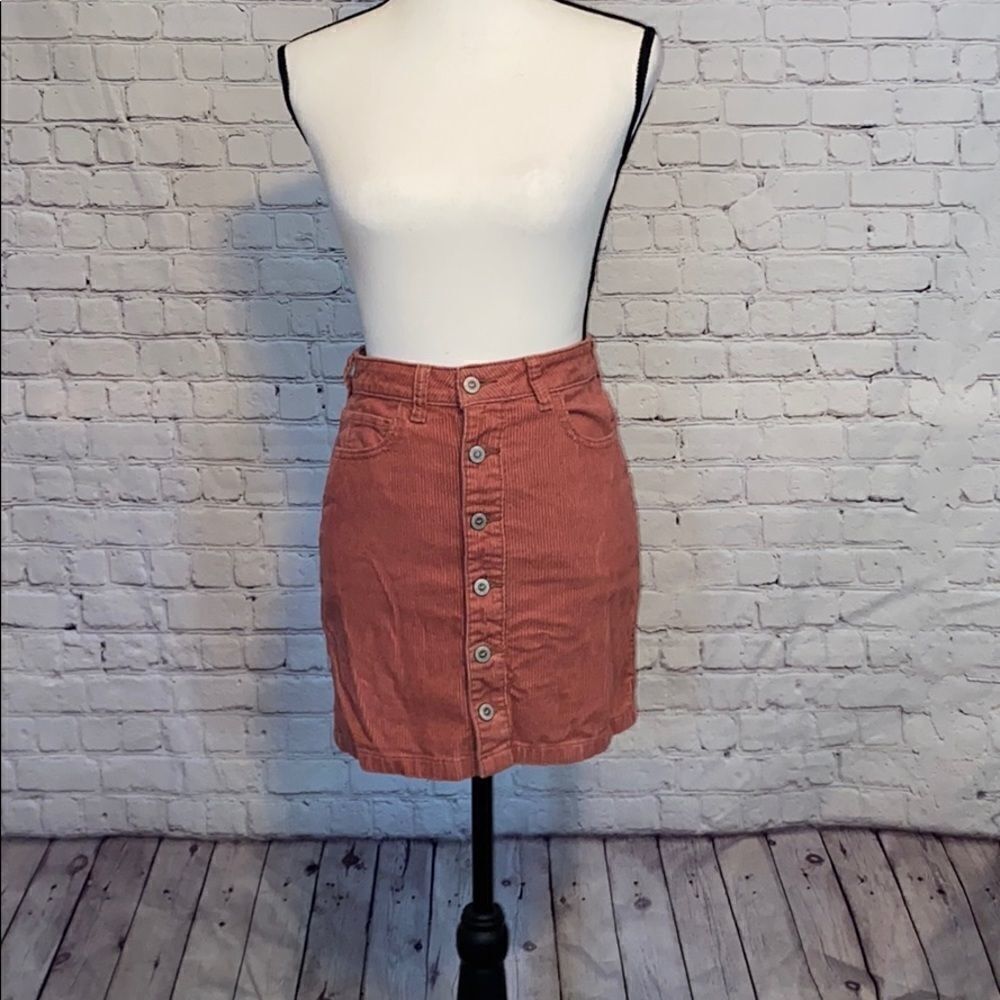 Hollister Ultra High Rise Corduroy Skirt